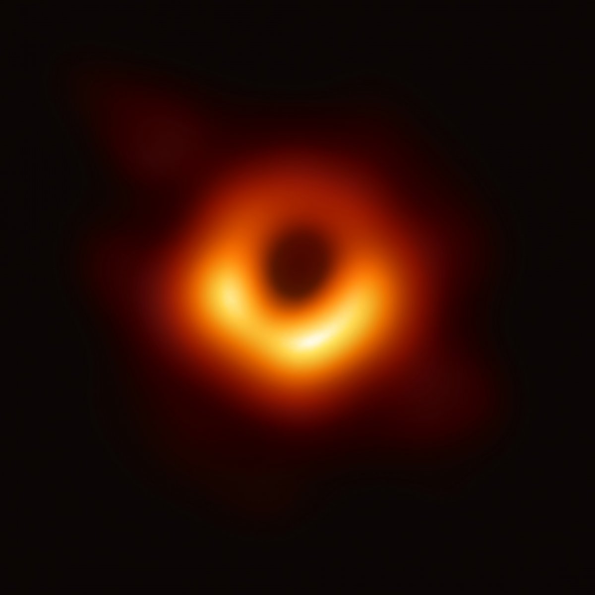 https://commons.wikimedia.org/wiki/File:Black_hole_-_Messier_87_crop_max_res.jpg